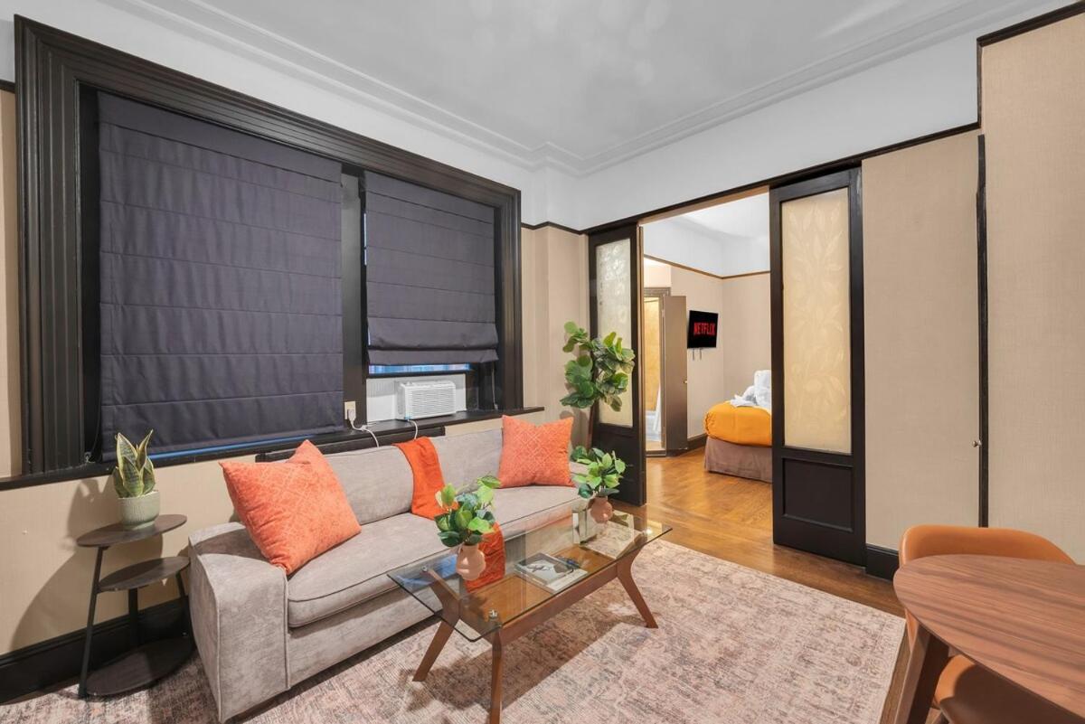 Apartamento Stunning In Heart Of With Gym & Nova York